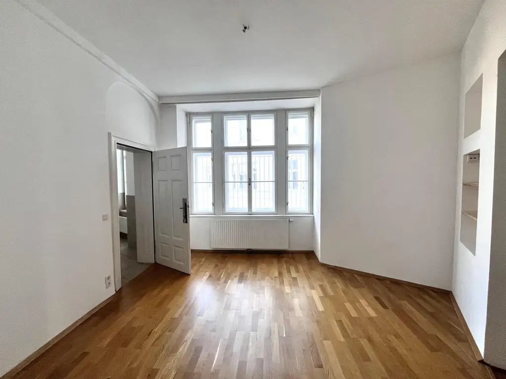 Altbau Wohnung mit Flair