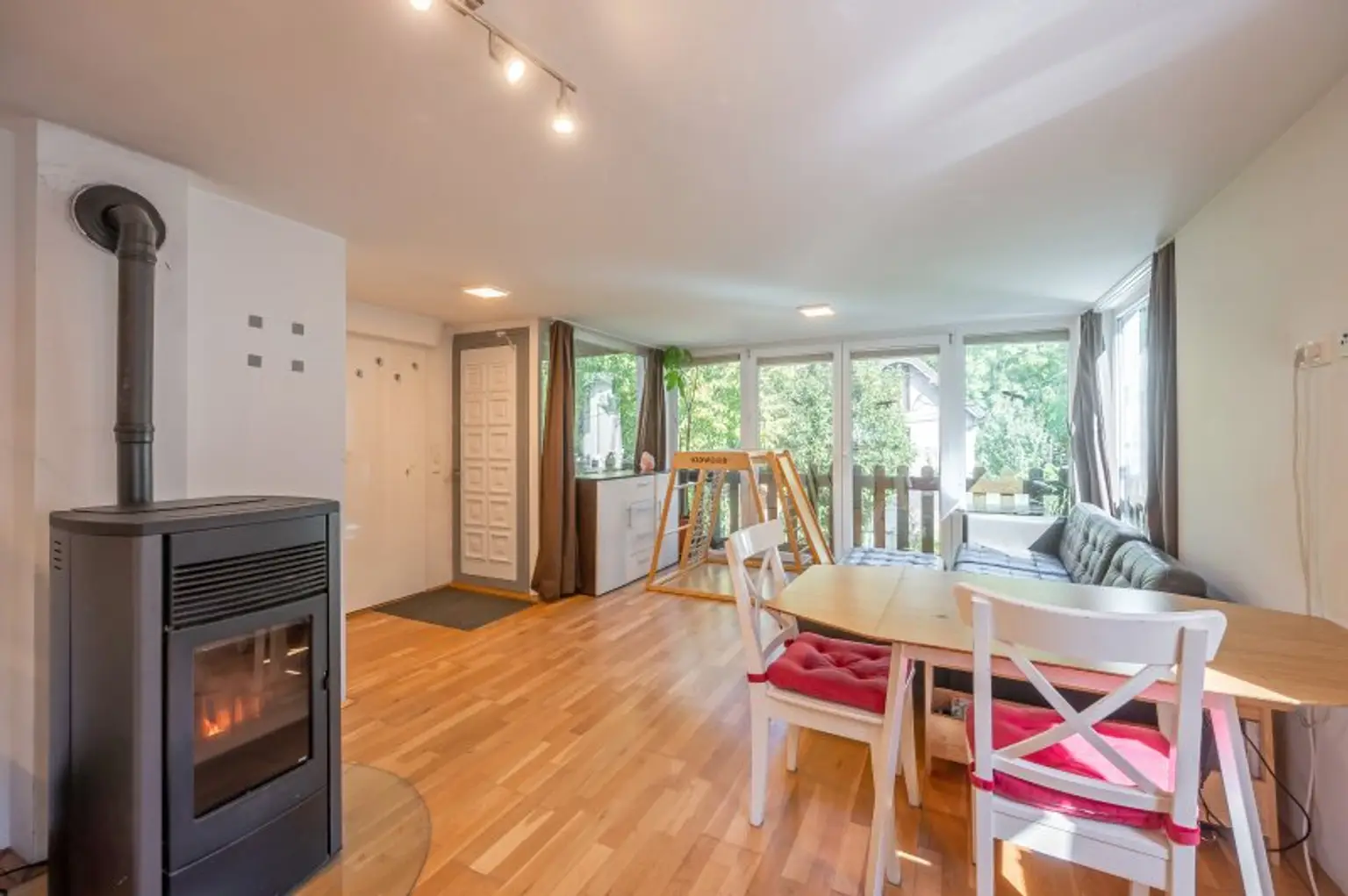 ++NEU++ Idyllisches Haus in der Gartenzeile Schwarzeau!