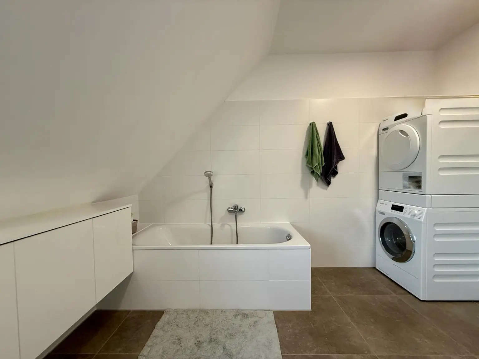 Neubau-Penthouse – Maisonette mit Tiefgaragenplatz