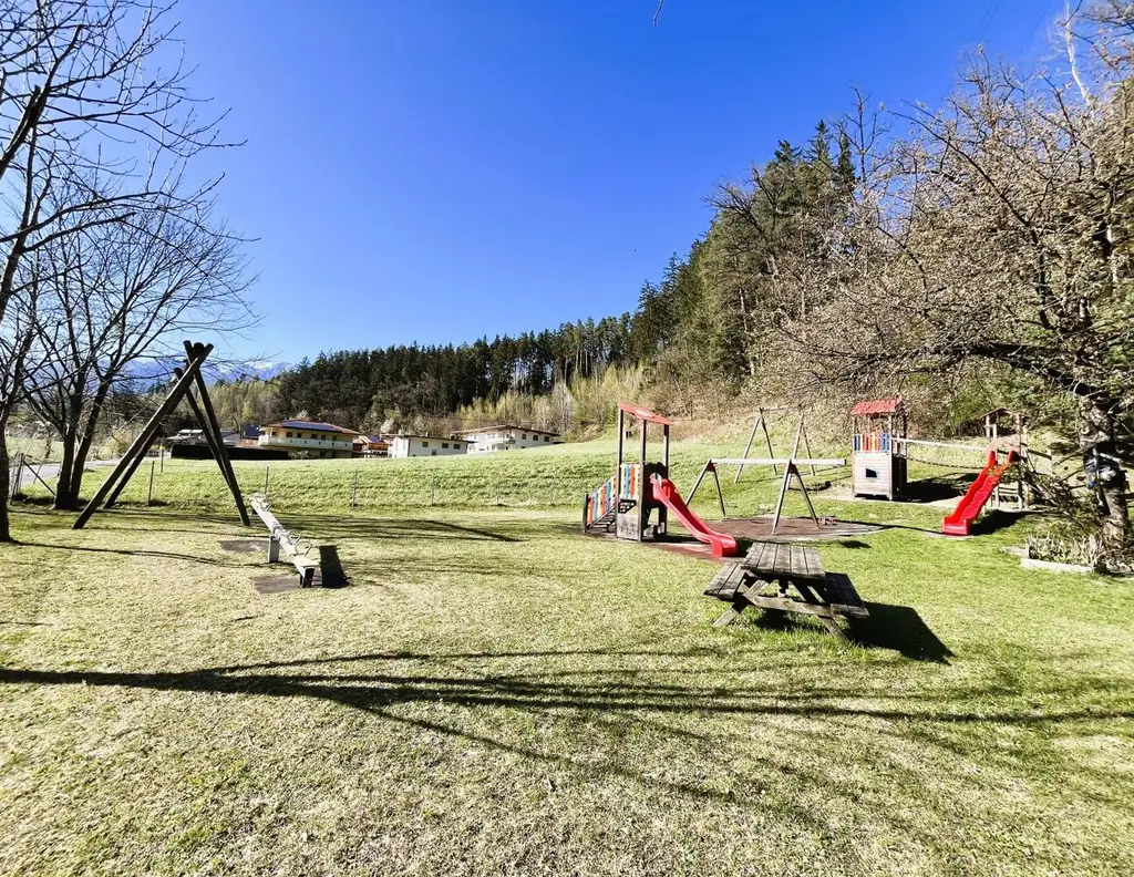 FAMILIENTRAUM: Wunderschöne Grundstücksflächen mit jeweils 430m² im GRÜNEN nur 10 Autominuten von Innsbruck entfernt!