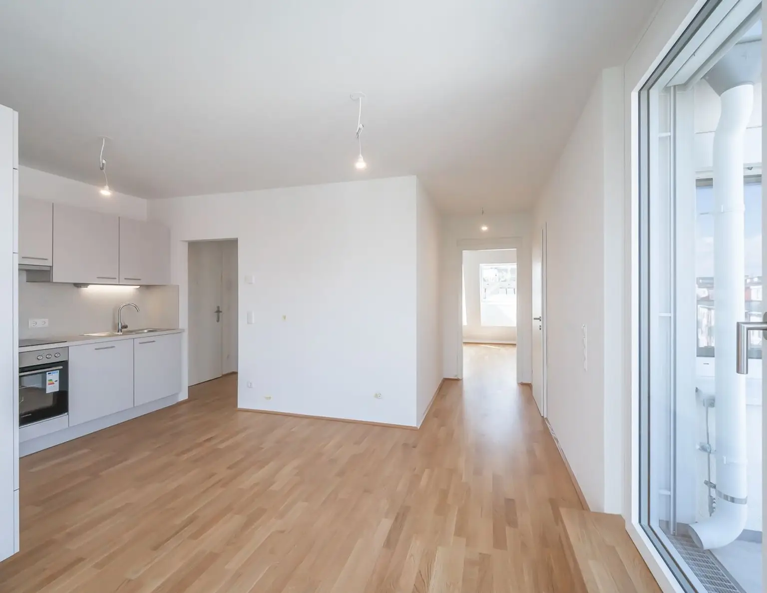 Erstbezug. Hochwertige, klimatisierte Drei-Zimmer-Dachgeschoßwohnung mit Terrasse - sofort verfügbar -zu mieten in 1170 Wien
