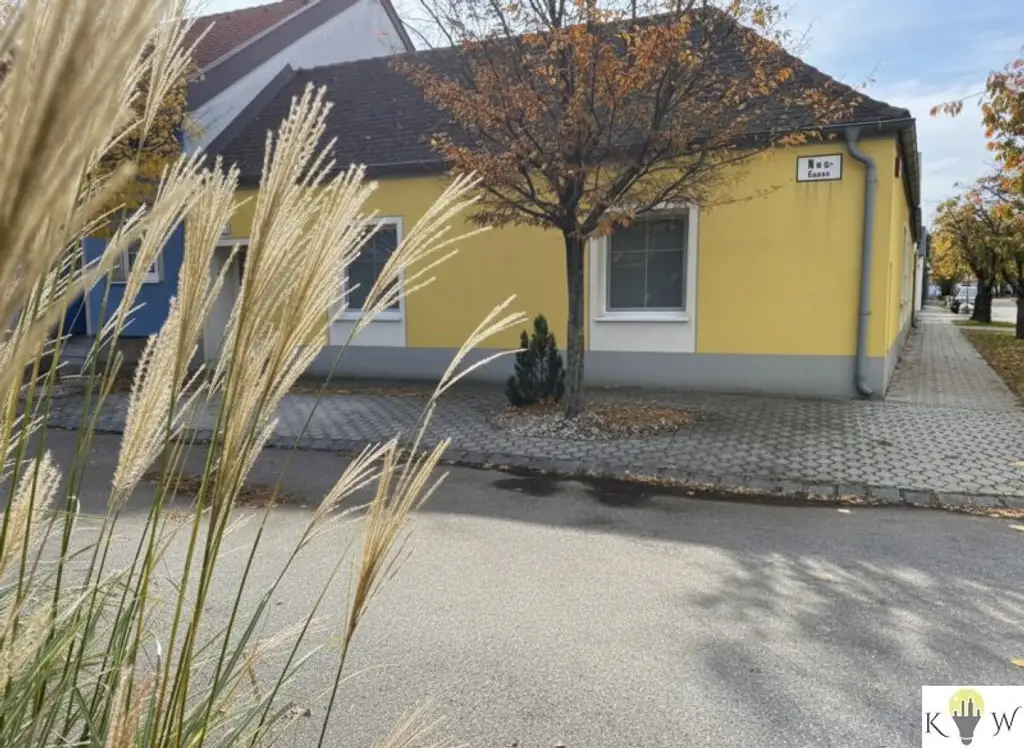 Charmantes Wohnhaus mit vielseitigem Wirtschaftsgebäude & Pool – Wohnen und Arbeiten unter einem Dach!