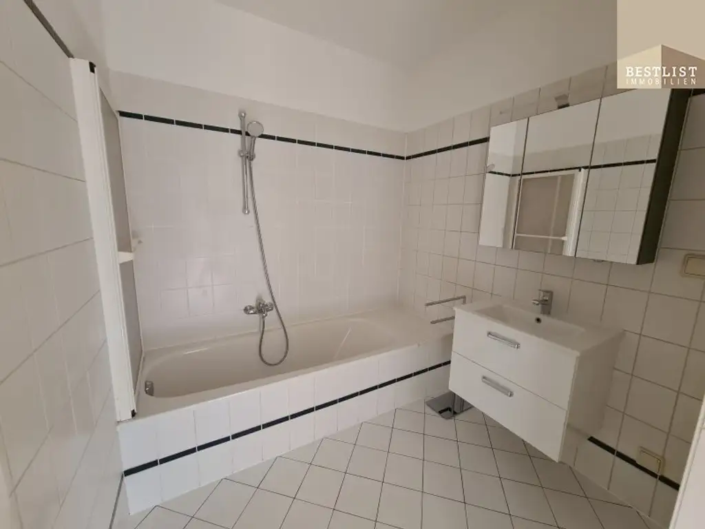 Dachgeschoß-Apartment beim Grünen Markt