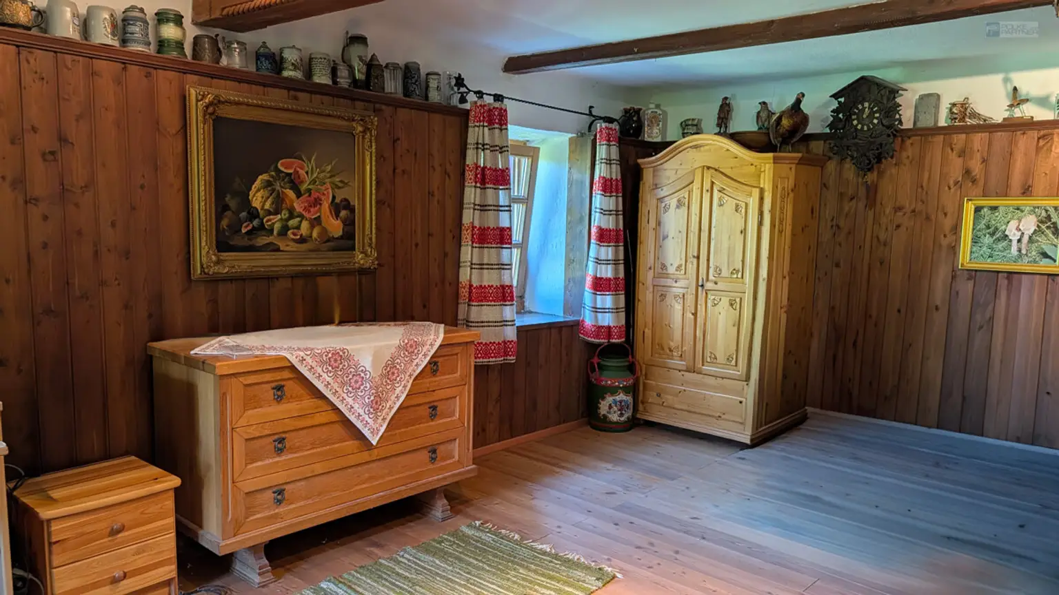 Wohnstube mit Kachelofen
