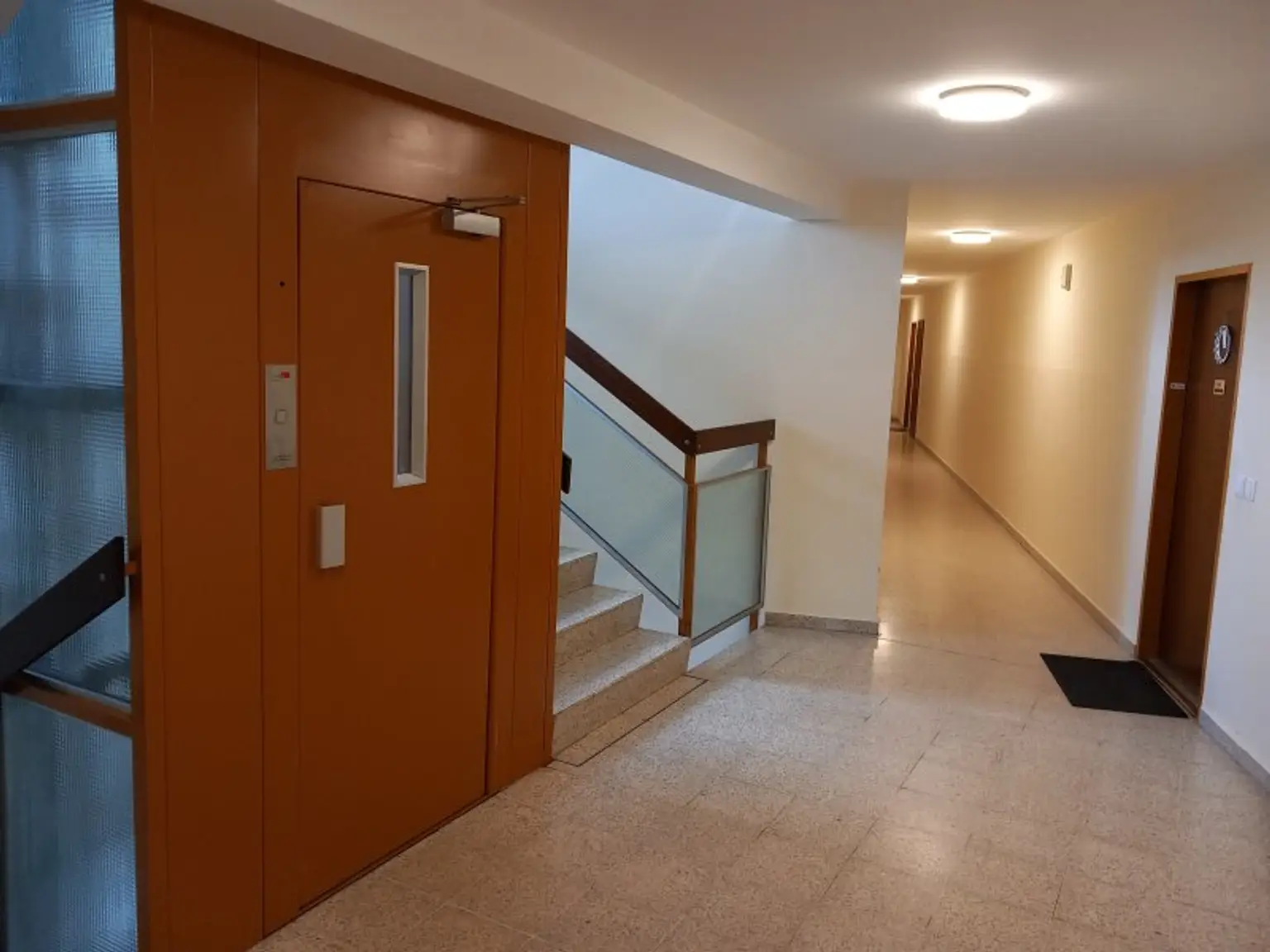 3 ZIMMER NEUBAUWOHNUNG MIT LOGGIA IN GRÜNRUHELAGE