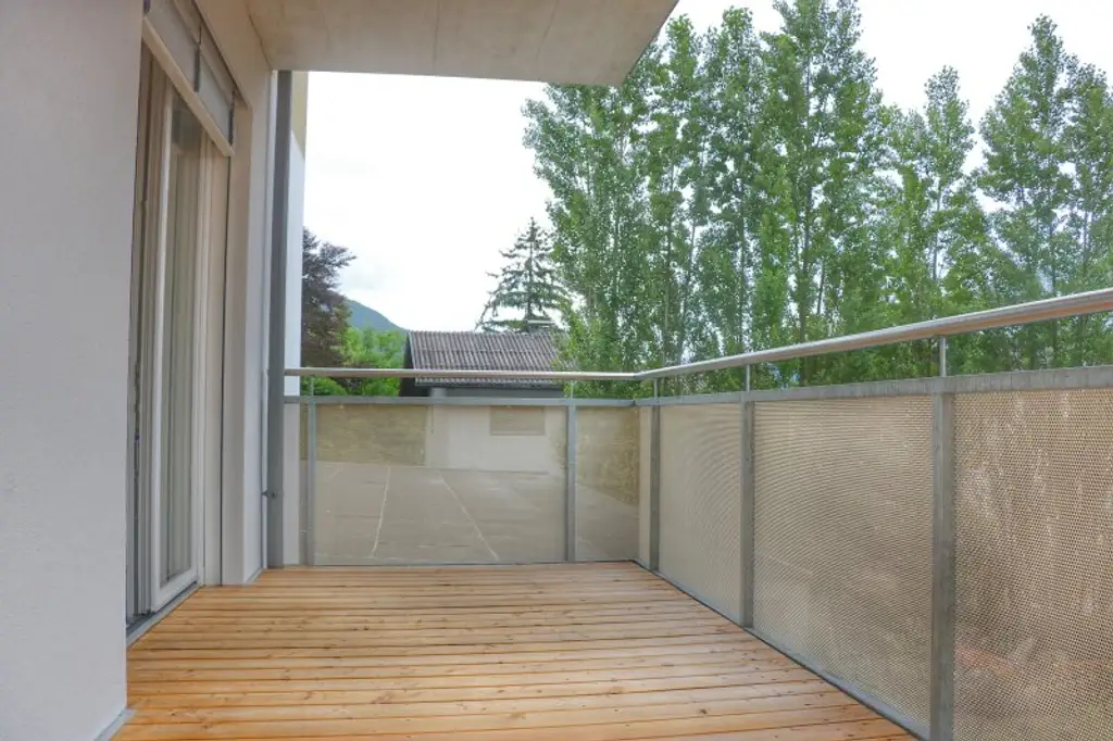 Telfs - Hochwertig - geschmackvoll eingerichtete 2 Zimmerwohnung mit Terrasse und Autoabstellplatz