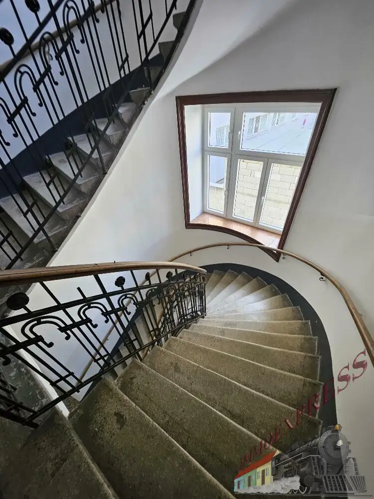 Charmante 4-Zimmer-Altbauwohnung mit modernem Flair in der Karmarschgasse – 83 m²