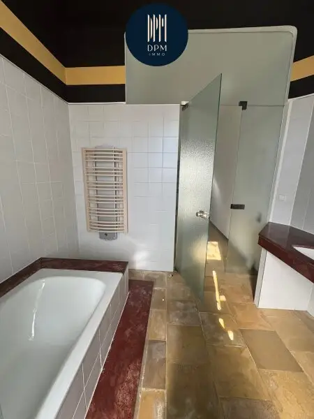 ++LIVING IN WÄHRING++  3,5-Zimmer-Altbauwohnung und Loggia
