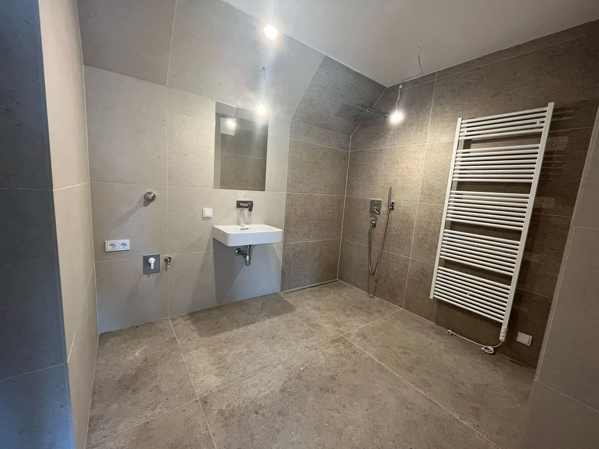 5c8becff-8423-489e-ba1e-3452cd6f6aee