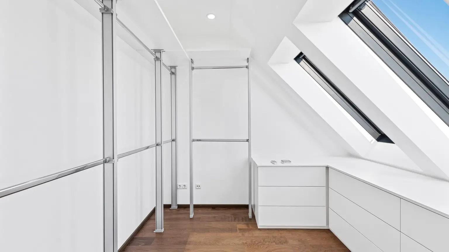 Begehbarer Schrankraum