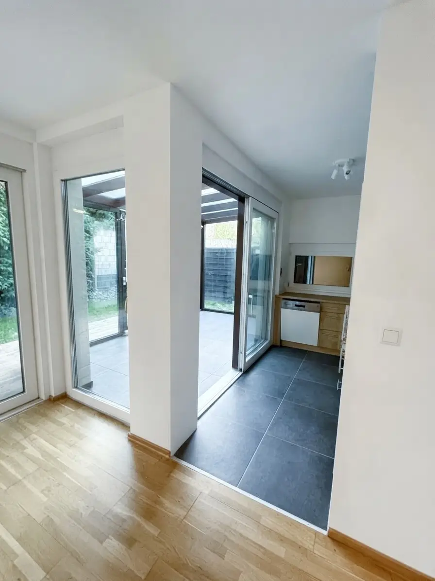 Traumhaftes Einfamilienhaus in Wien mit Garten, Terrassen und Stellplatz - Miete oder Kauf
