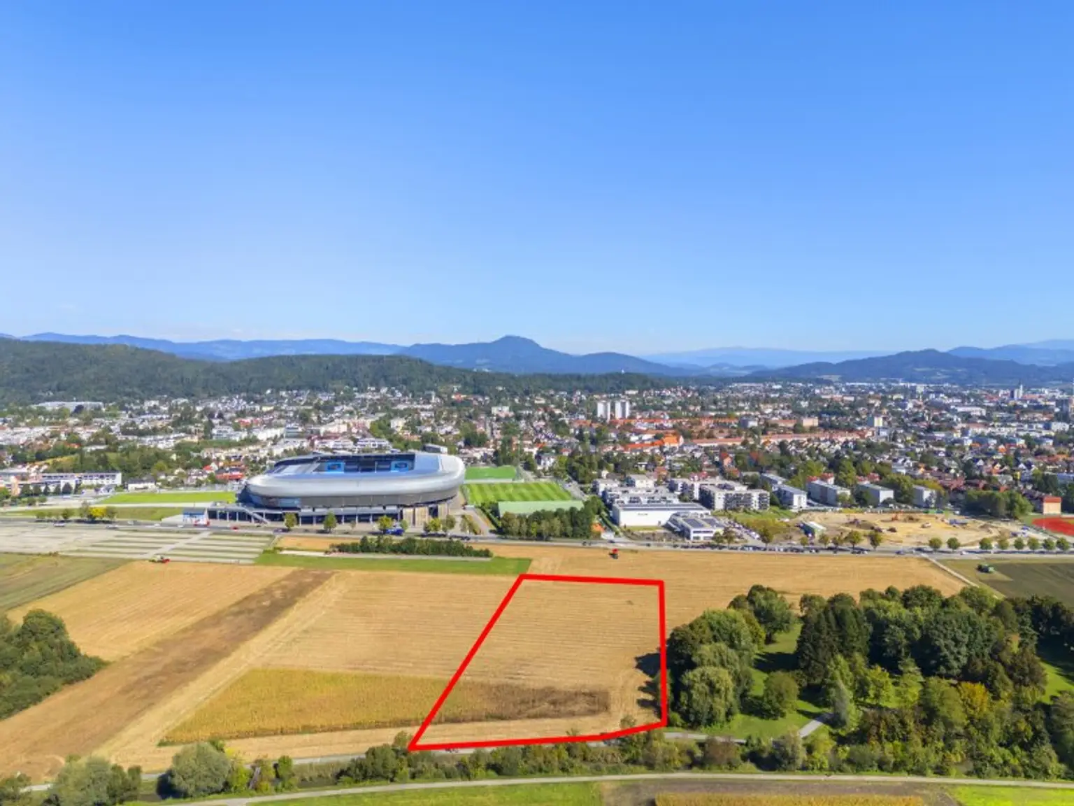 Landwirtschaftliche Flächen mit 15.000m² in Waidmannsdorf - Nähe Fussballstadion