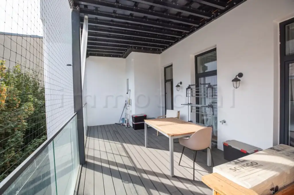 Fasanviertel: Erstbezug 2024 - Moderne 3-Zimmer-Wohnung mit 2 Bädern und 21 m2 Südloggia,