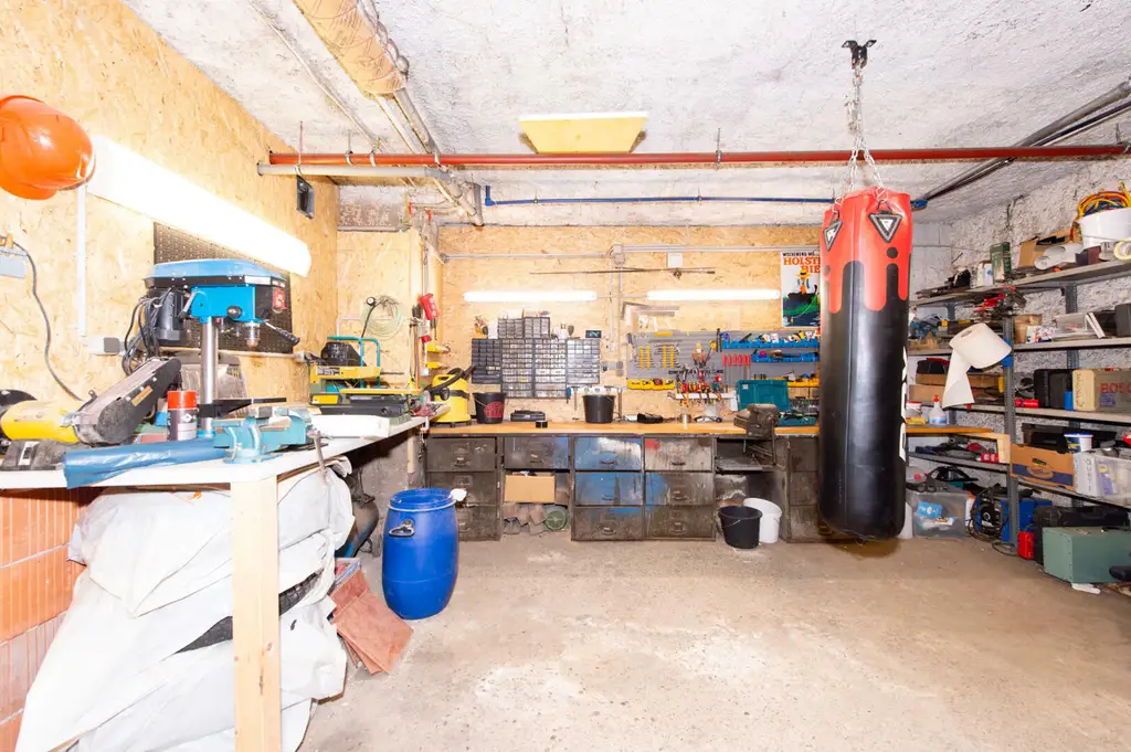 Laßnitzhöhe: Grundstück im Wert von € 430.000 + 509 m² Haus – alles zusammen nur € 595.000! Haus fast geschenkt!
