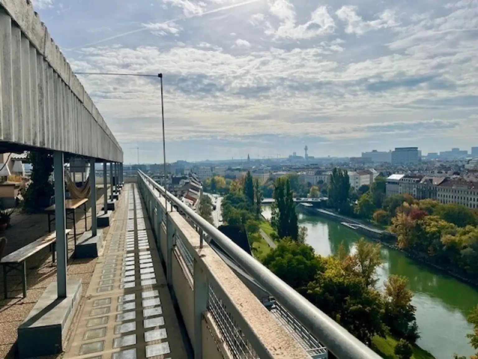 Praternähe/Donaukanal! 96 m2 - gut aufgeteilte 3 Zimmer-Wohnung, extra Küche!