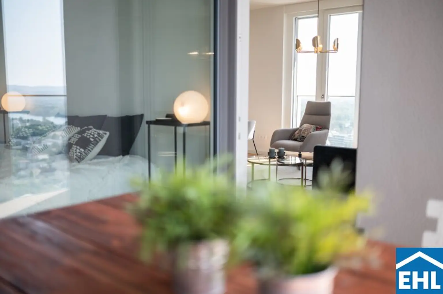 2-Zi.-Erstbezug mit Loggia & Rooftop Pool | TOWER HOMES