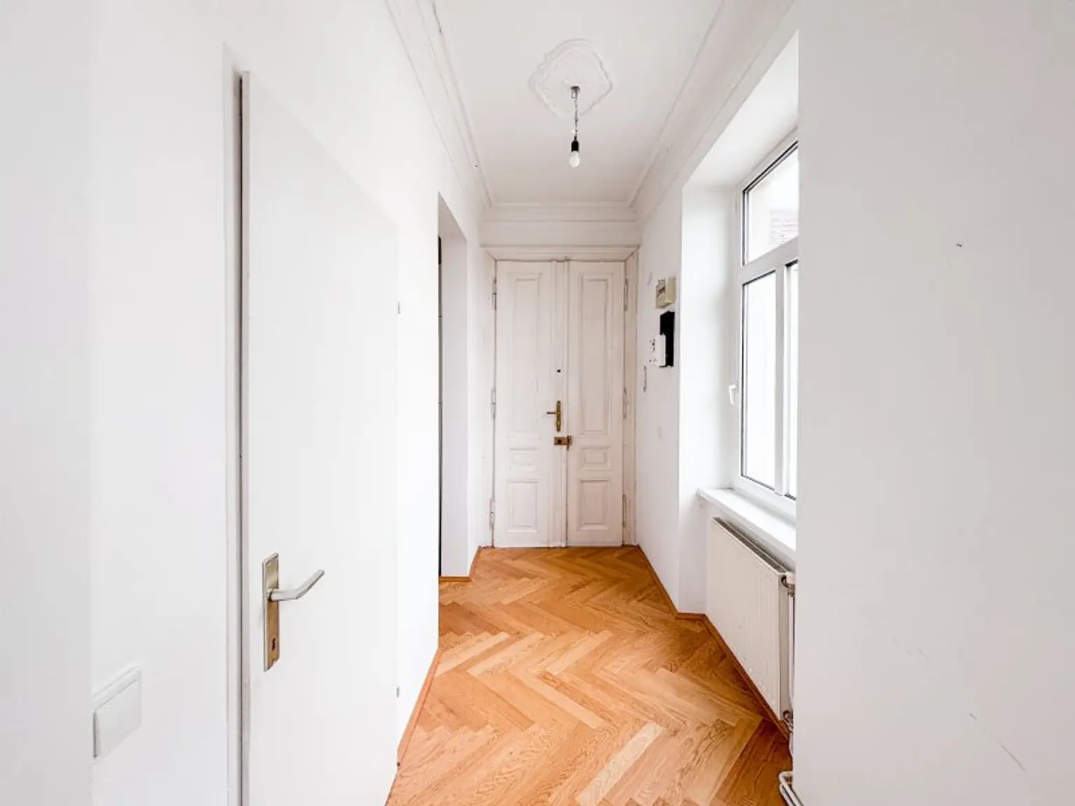 Charmante Altbauwohnung in Meidling – 3. Stock ohne Lift, geplante Aufwertung des Hauses