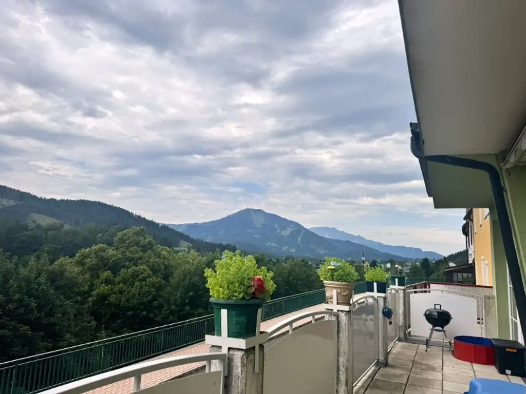 GEPFLEGTES WOHNHAUS - AUCH ALS FERIENDOMIZIL NUTZBAR
