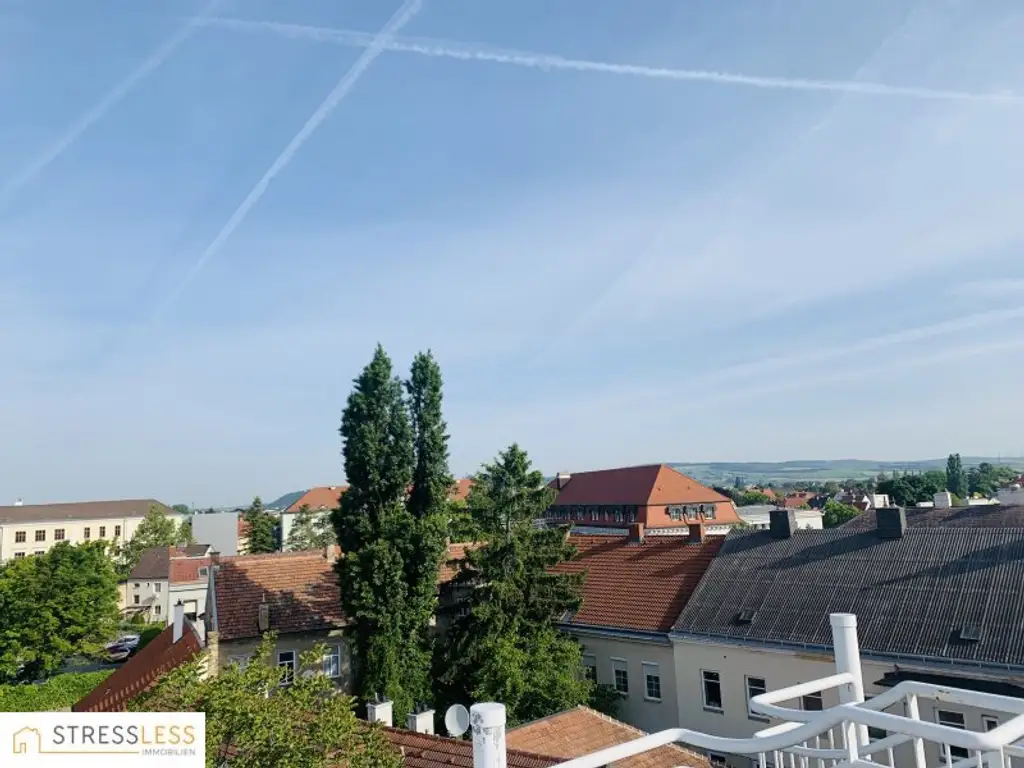 Exklusive 3-Zimmer Maisonette-Wohnung im Herzen von Korneuburg mit 2 Balkonen und imposanter Dachterrasse