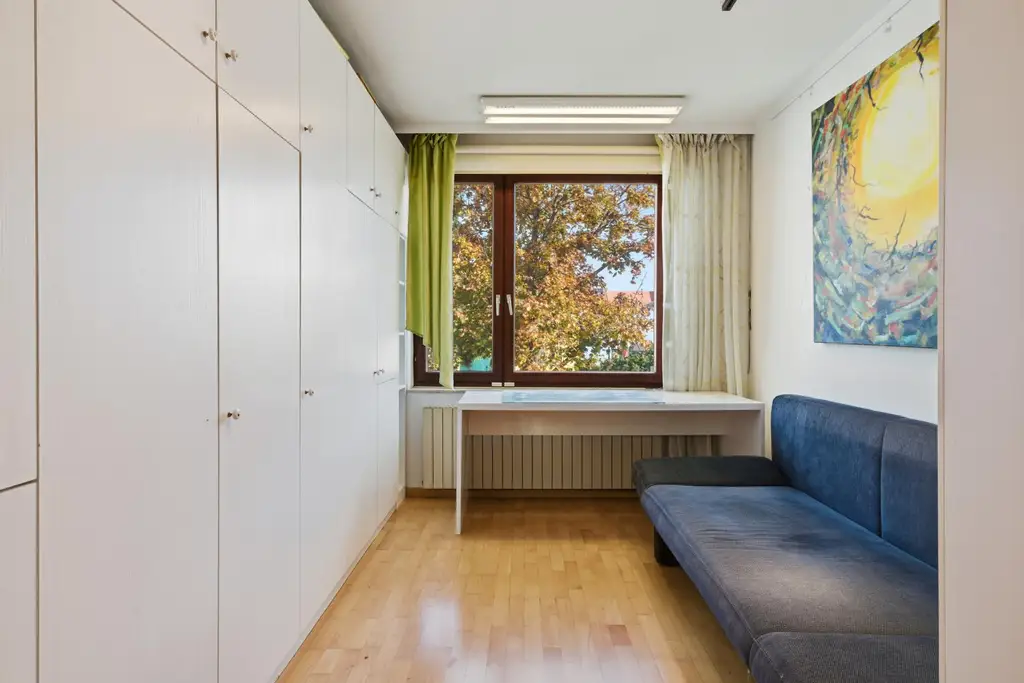 Ihr persönliches Wohnparadies: Ein Refugium für Naturliebhaber – Wohnen am eigenen Schwimmteich!