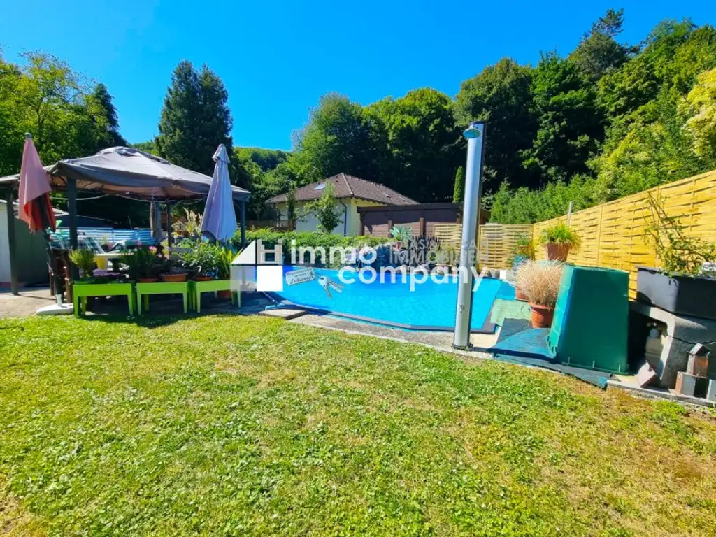 KAPITALANLAGE in PRESSBAUM: Charmantes Haus mit großem Pool