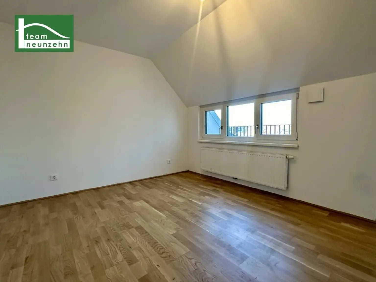 Wundervolle 4-Zimmer Wohnung in toller Lage - Einbauküche inklusive - ab 01.12.2025 verfügbar!