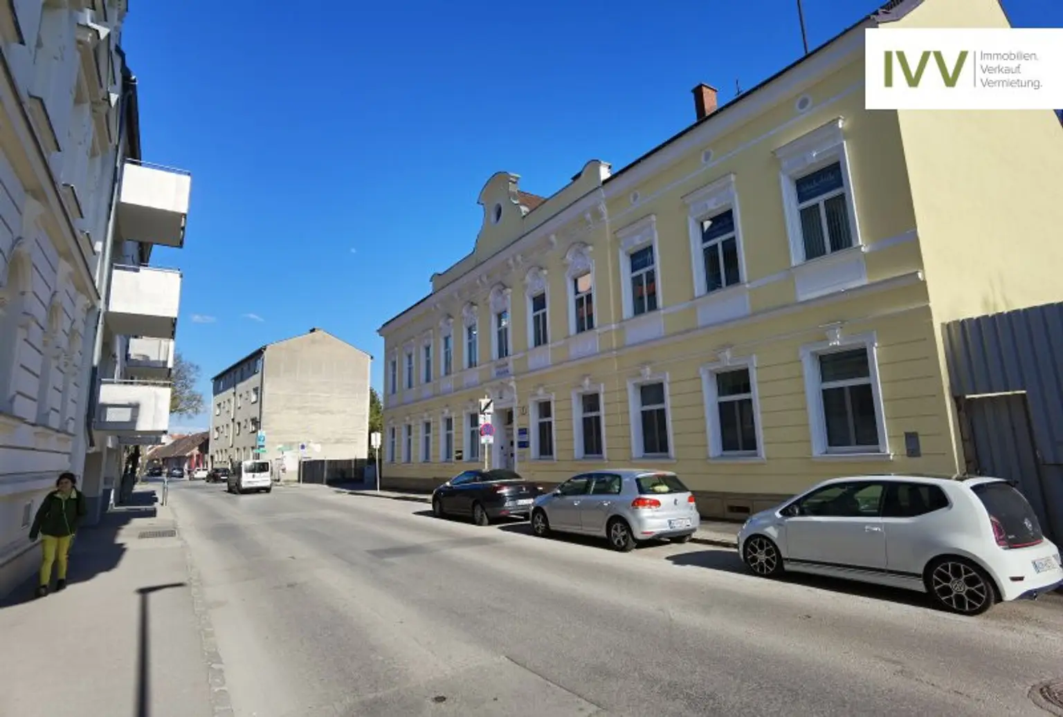 Provisionsfrei für den Mieter! 3-Zimmer-Wohnung in wunderschönem Altbau!