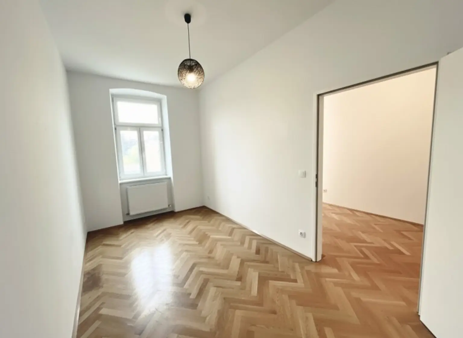 Seltene Gelegenheit! Sonniges 3-Zimmer Altbaujuwel im 16. Bezirk!