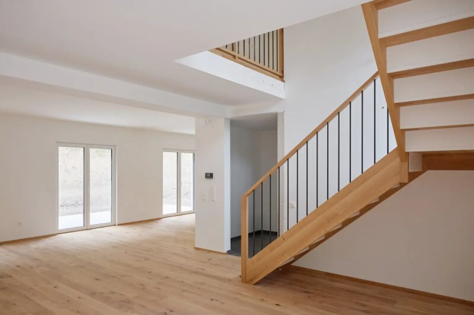 SAGENHAFT - Nachhaltiges Massivholz-Einfamilienhaus