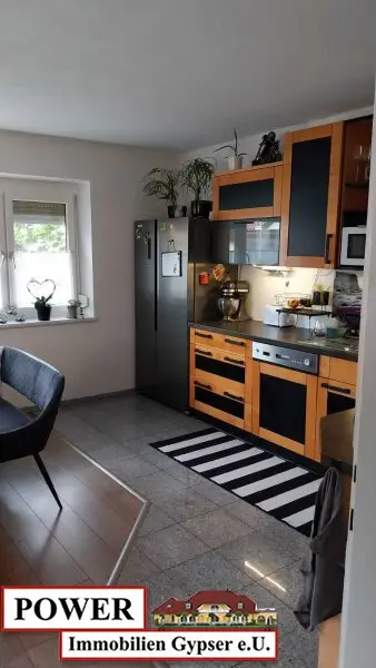 Großzügiges Wohnhaus in Zentrumsnähe !!