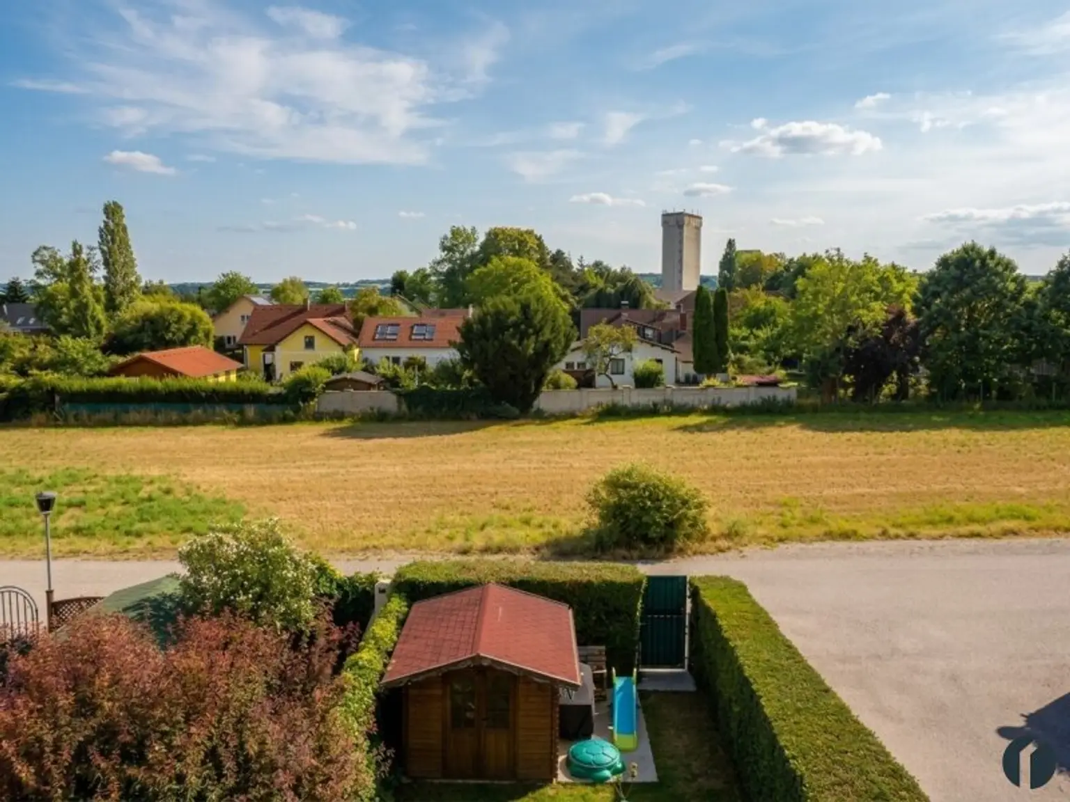 Blick in die Landschaft gegenüber
