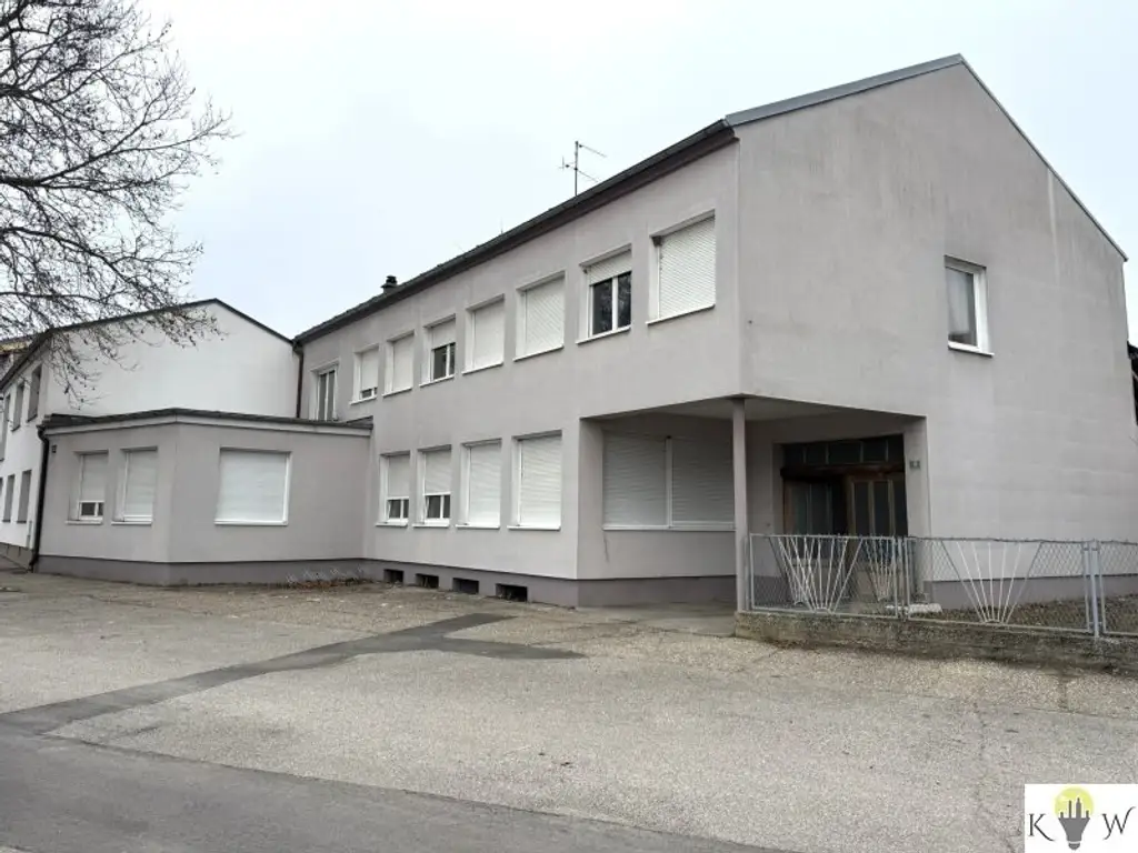 Großzügige Liegenschaft mit vielseitigem Entwicklungspotential in zentraler Lage von Andau