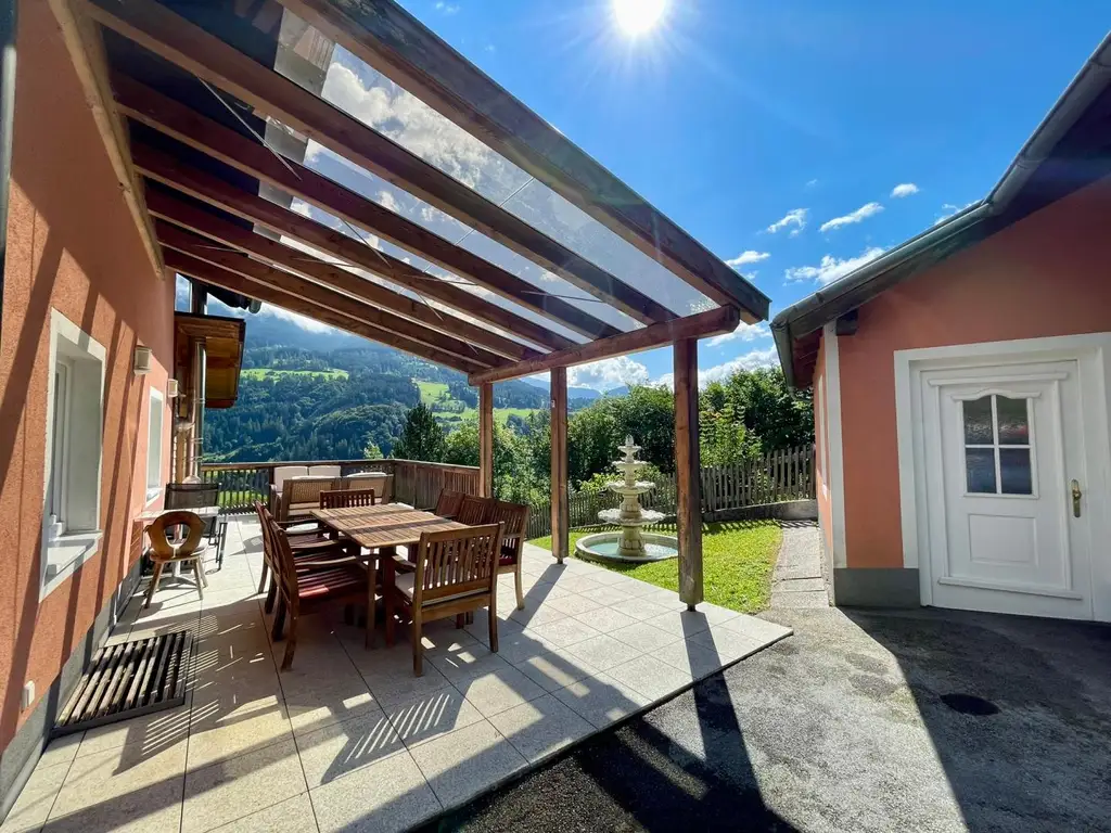 "Burgblick" - Einfamilienhaus in traumhafter Lage mit Blick auf die Burg Hohenwerfen!