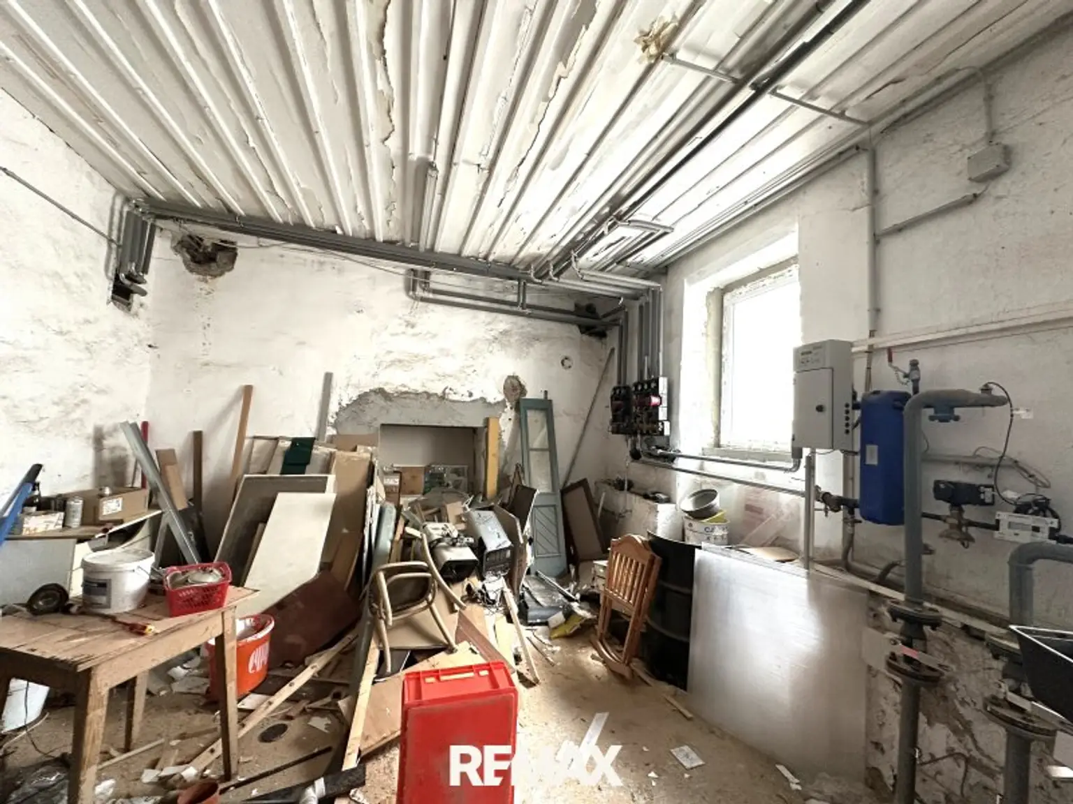 ***Mehrfamilienhaus mit Riesenpotential im Zentrum von Eisenerz***