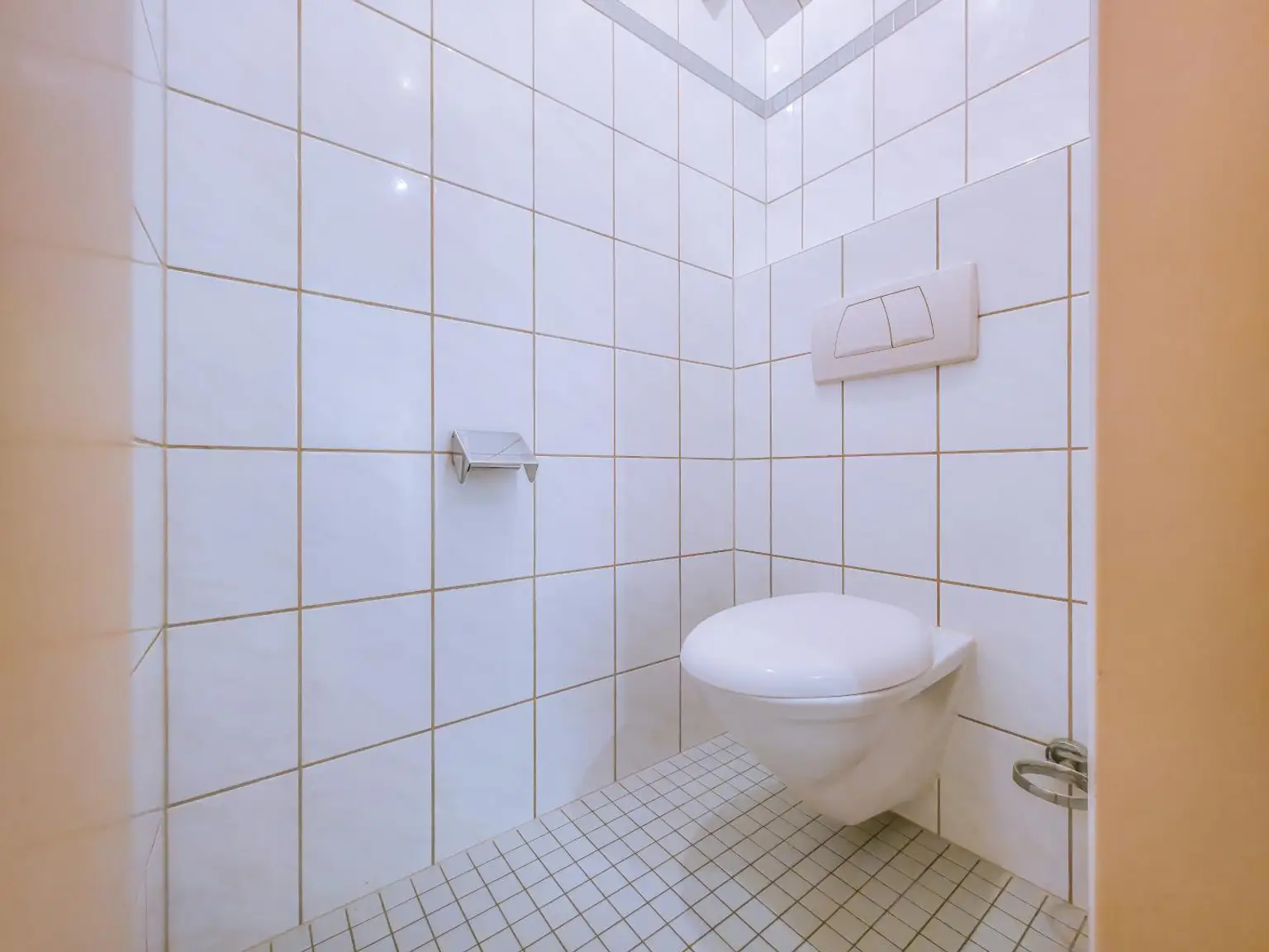 Gepflegte 2-Zimmer-Wohnung mit herrlichem Balkon in Aussichtslage in Fiecht!