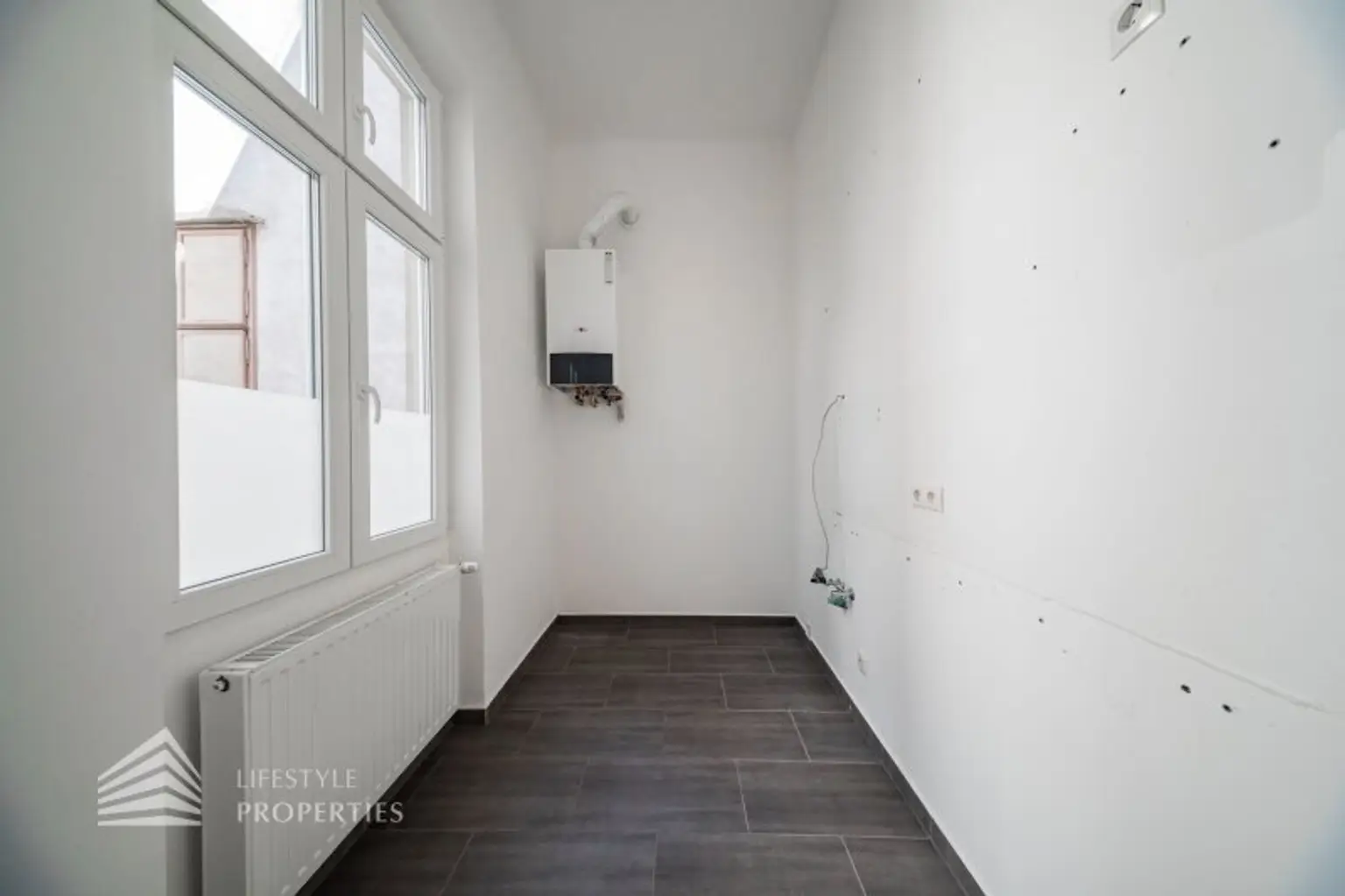 Schöne 2-Zimmer Wohnung mit Balkon, Nähe Westbahnhof