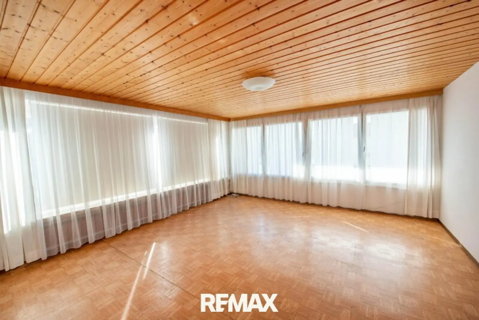 Büro im Hauptgebäude