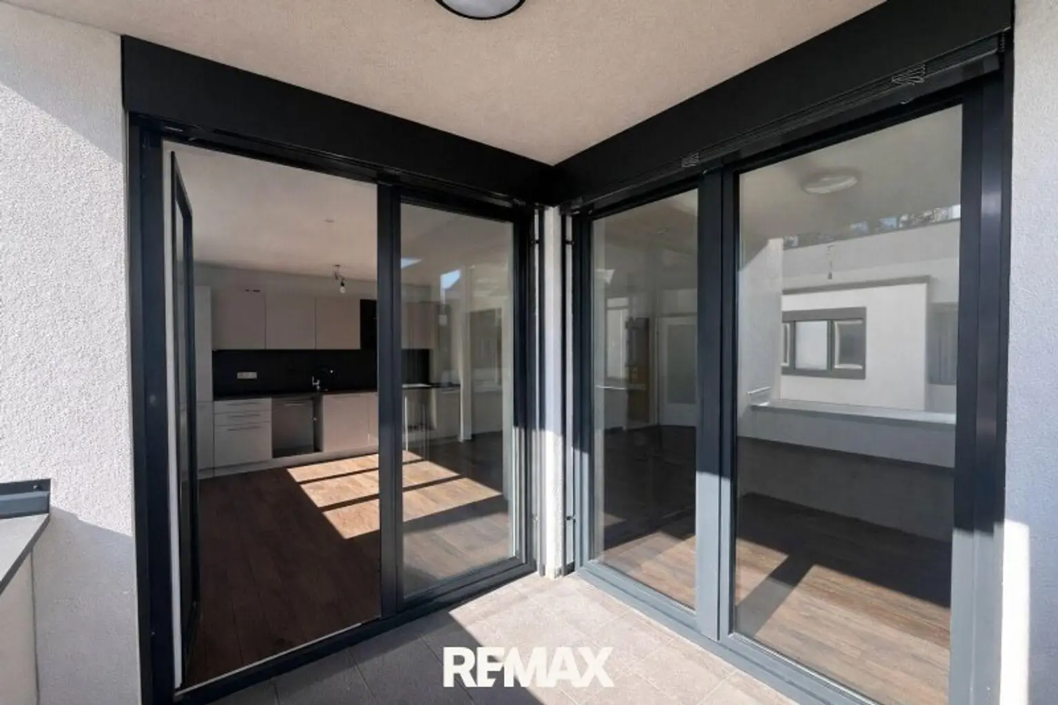 04 Loggia