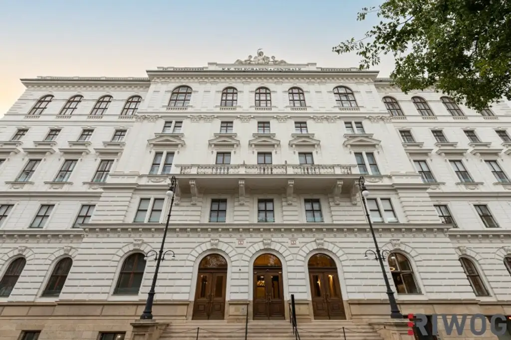 LUXUS-ALTBAUWOHNUNG am Börseplatz 1, 1010 Wien