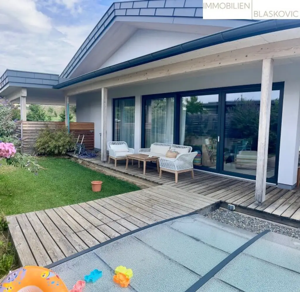 Neuwertiger Bungalow am Klopeiner See