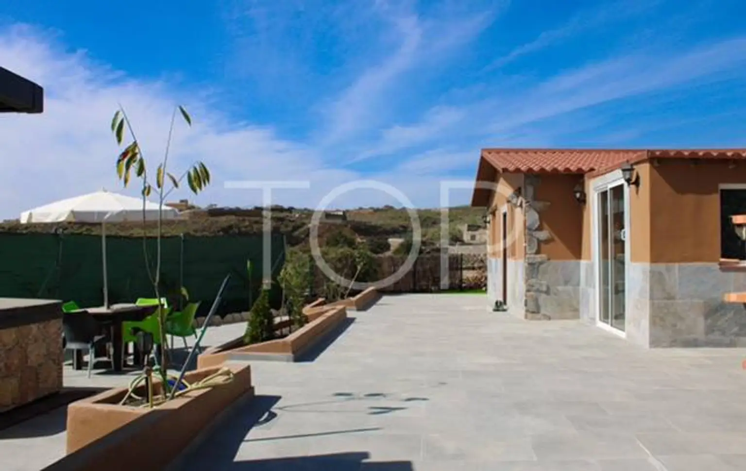 Casa de campo rustica con terreno ideal para caballos en San Miguel