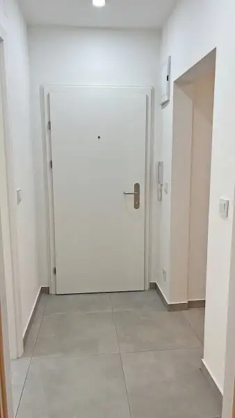 Charmante 2-Zimmer-Wohnung mit Blick ins Grüne - Mauer!