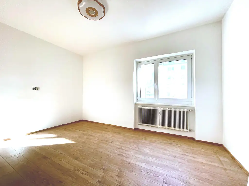 Modern. Hell. Perfekt gelegen – Ihr neues Zuhause an der Spinnerin!