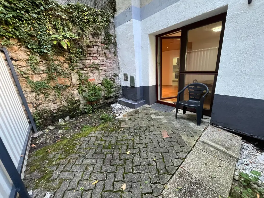 Charmante Wohnung mit Terrasse - perfekt für Paare oder Singles!