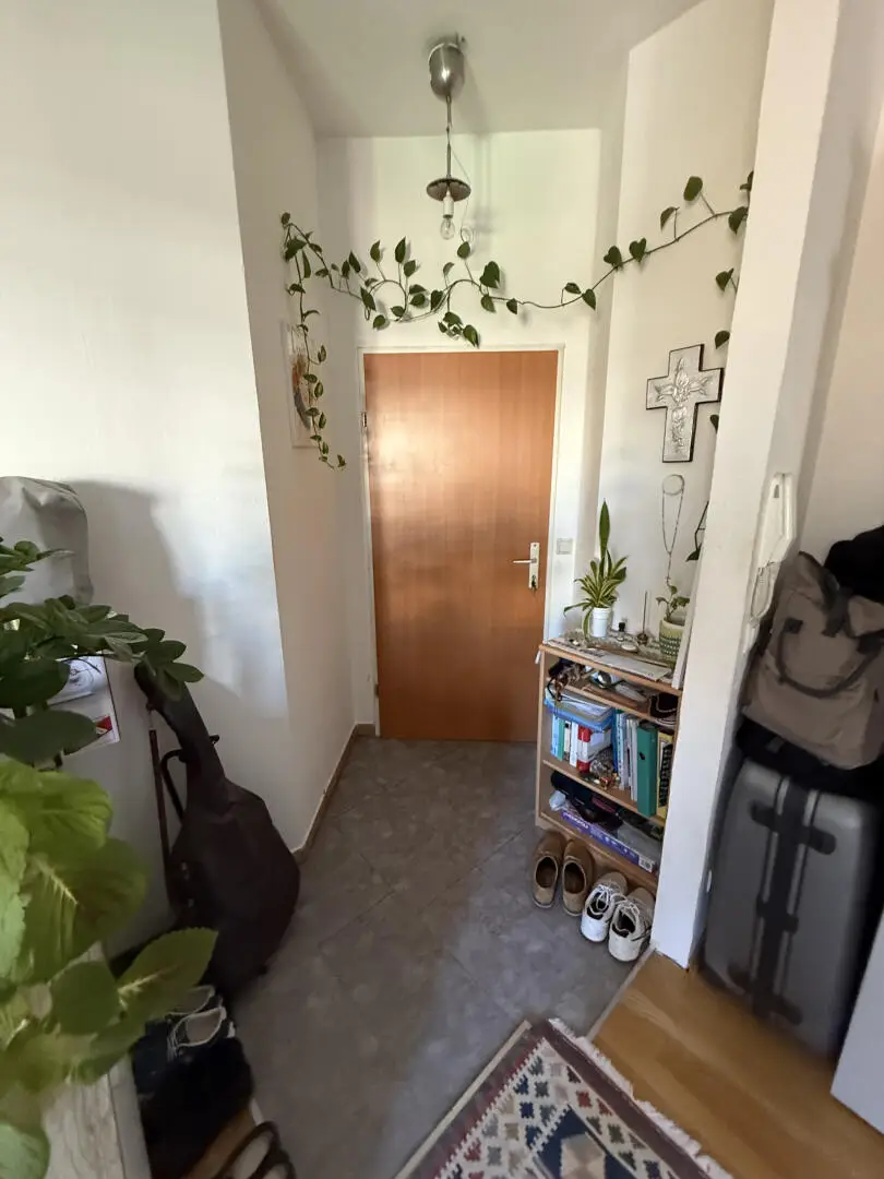 Prov-Frei - Dreihackengasse, nette Großgarconniere inkl. Küche zu vermieten nach Absprache