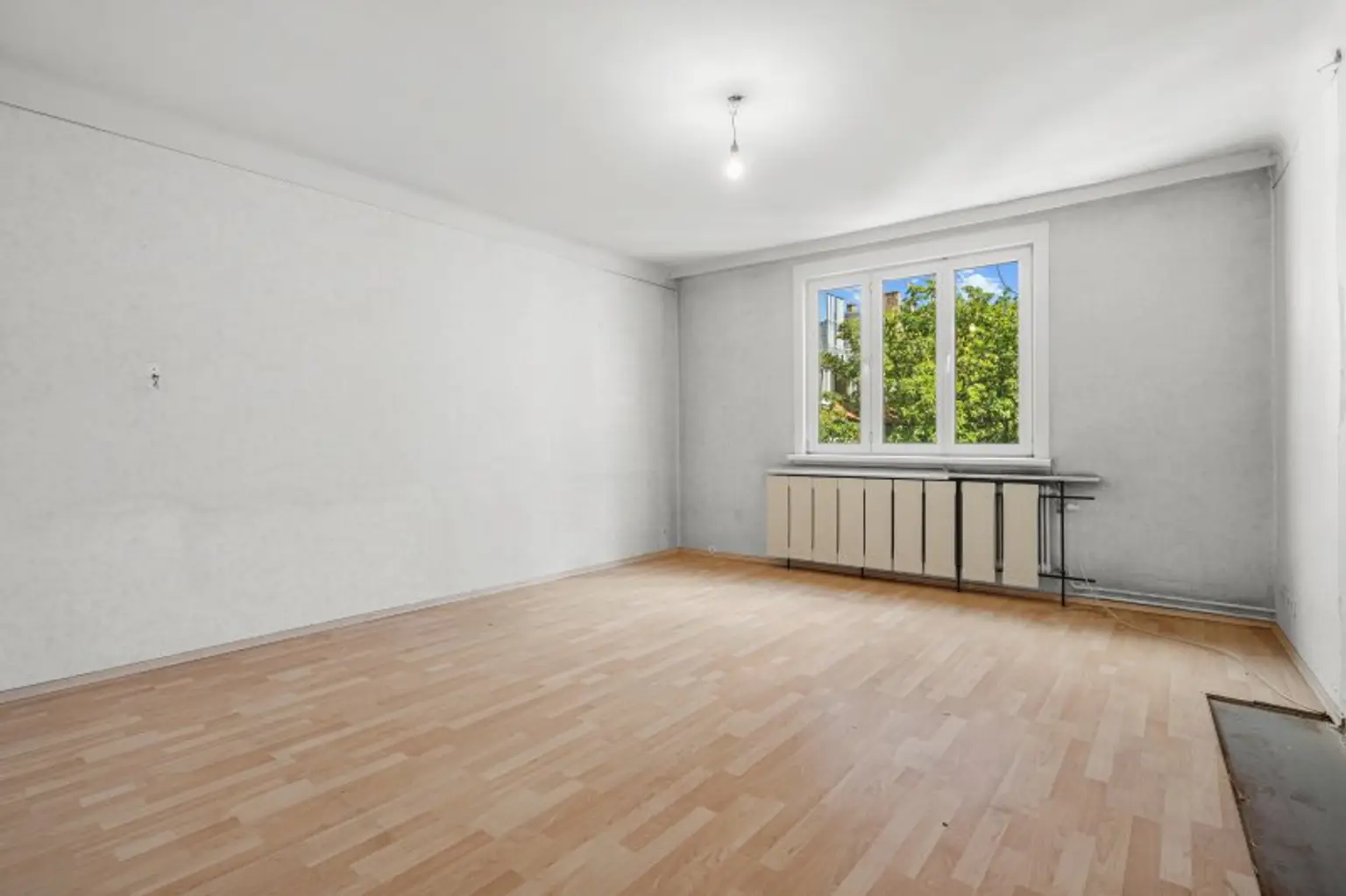 Renovierungsbedürftige 3-Zimmer-Wohnung in 1170 Wien – Ihr neues Zuhause wartet!