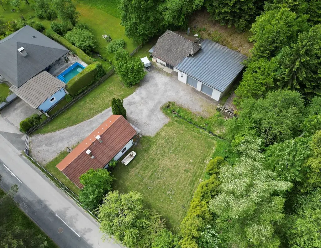 Attraktives Grundstück mit Altbestand und Punktwidmung
