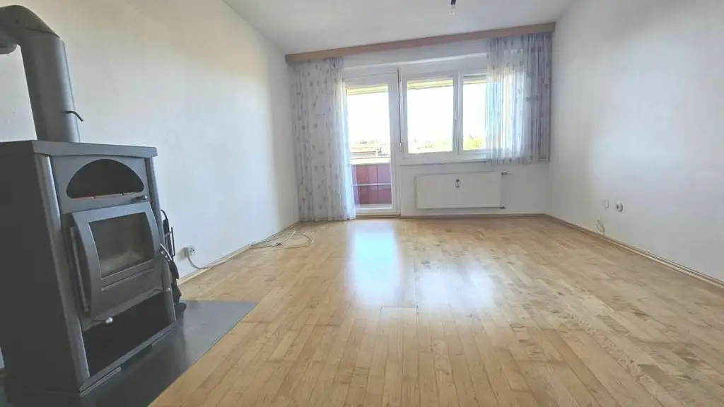 ***Elegante & sonnige Wohnung***Süd-Loggia***Garage***Tischlerküche***Ruhelage***