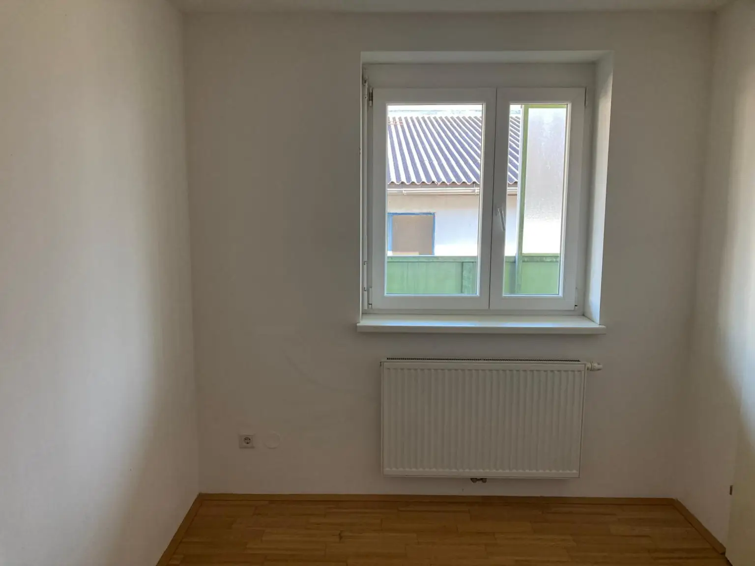 Maisonnette mit 2 Balkone und  2 Parkplätze