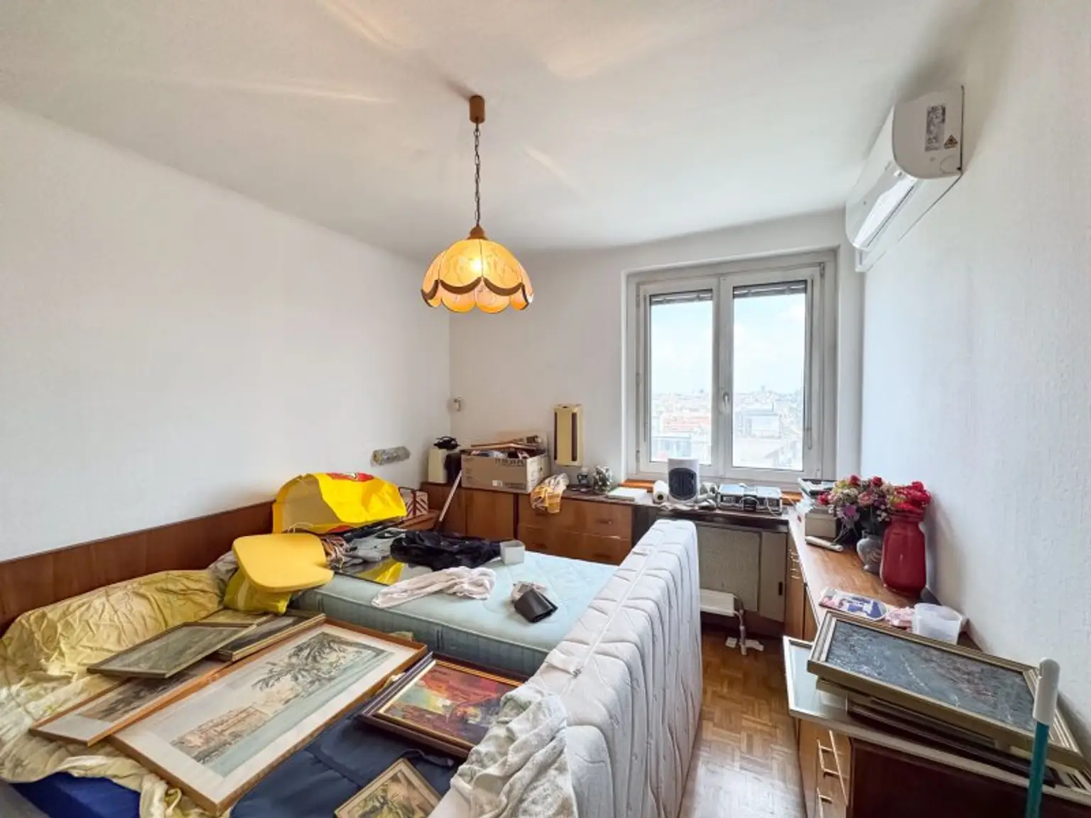 Sanierungsbedürftige 2,5 Zimmer-Wohnung nähe Matzleinsdorferplatz zu verkaufen!